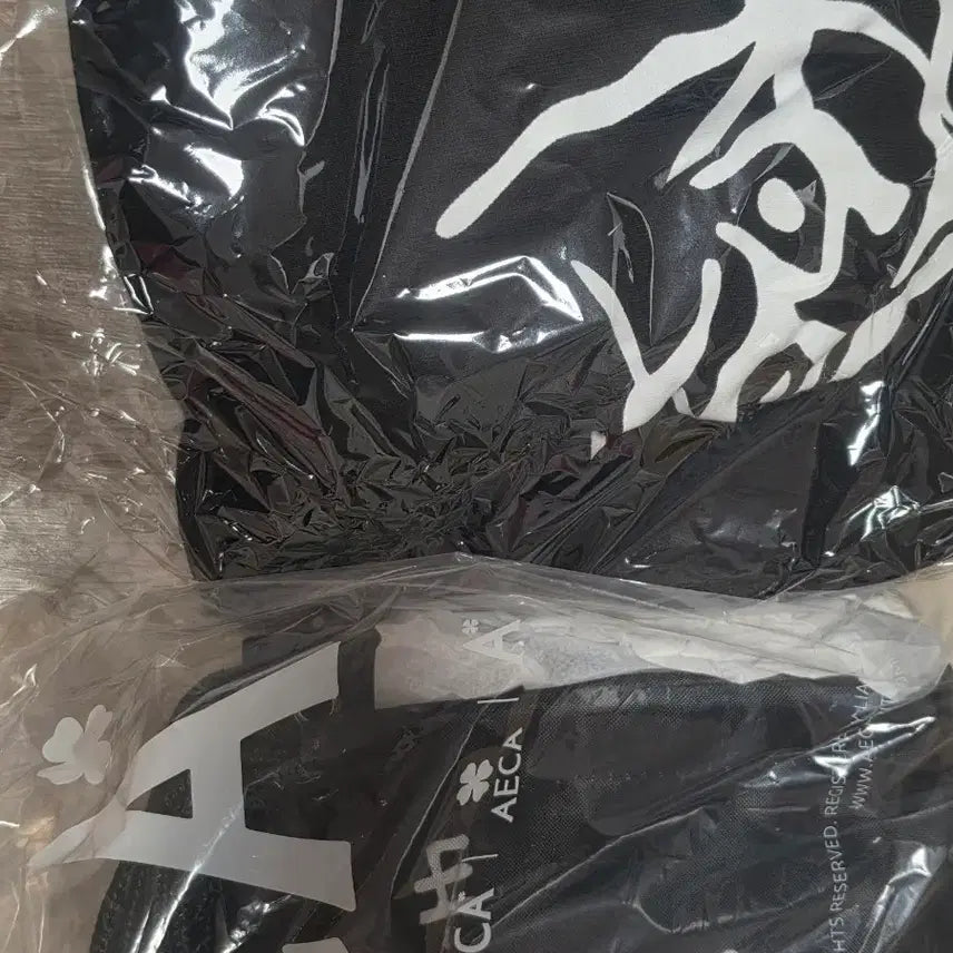 [BUNJANG] Aica Collaboration Zip-Up Hoodie & String Bag Bundle Set / 국카스텐 에이카 집업후드 스트링백 일괄 판매