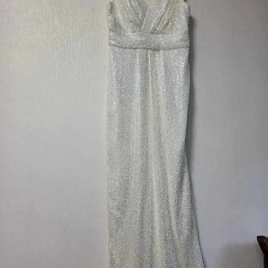 [BUNJANG] White Sequin Long Dress / 최종가격내림)화이트 스팽글 롱 드레스 파티룩(셀프웨딩)