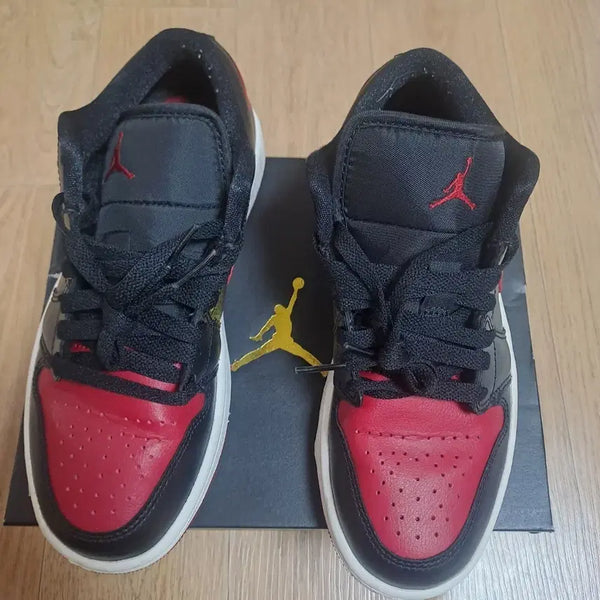 [BUNJANG] Nike Air Jordan 1 Low Black/Red Sneakers / 나이키 조던1 로우 블랙/레드 운동화