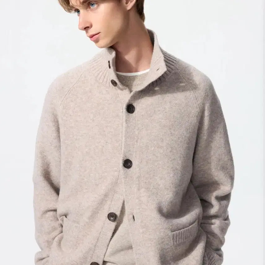 [BUNJANG] Uniqlo Souffle Yarn Stand Collar Cardigan / 유니클로 수플레얀스탠드칼라가디건