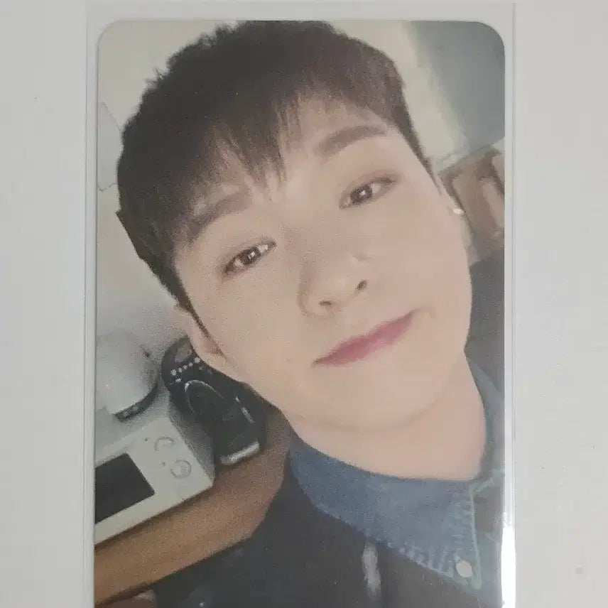 [BUNJANG] Lee Changsub 2021 Season's Greetings Qbi POB / 이창섭 2021 시즌그리팅 큐비 미공포