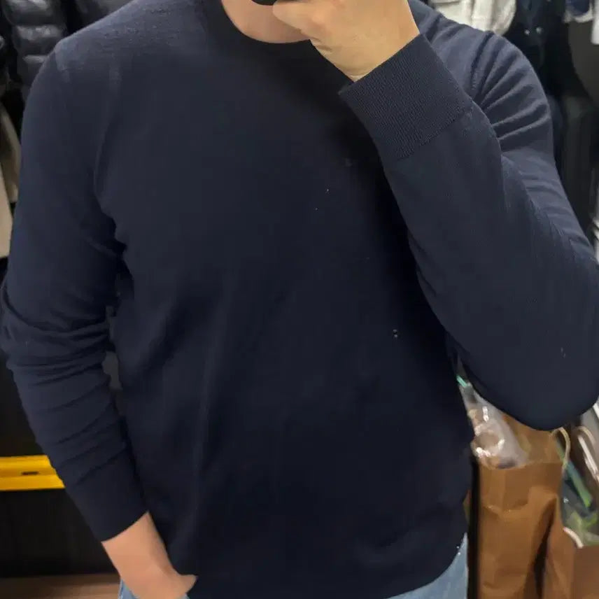 [BUNJANG] Uniqlo Navy Merino Wool Knit / 유니클로 네이비 메리노울 니트