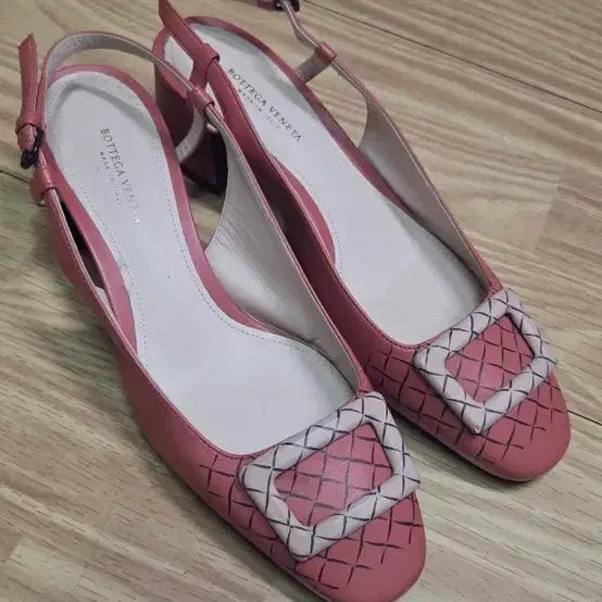 [BUNJANG] Bottega Veneta Coral Pink Leather Block Heel Slingback Pumps Sandals Shoes / 보테가 베네타 코랄 핑크 가죽 블록 힐 슬링백 펌 프스 240 샌들 구두