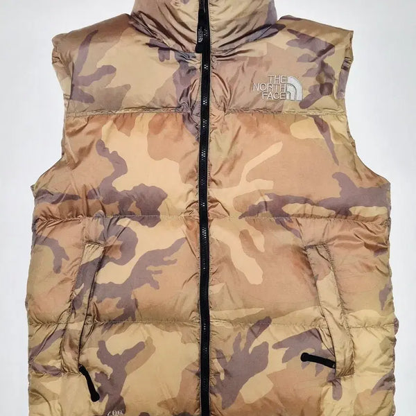 [BUNJANG] The North Face Center Logo 2006 Woodland Camo Padded Vest (M) / (M/95) 노스페이스 센터 로고 f06w 구형 카모 패딩조끼 우드랜드