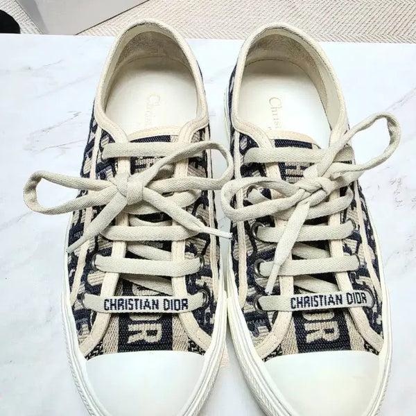 [BUNJANG] Dior Platform Sneakers White Size 35 / 디올 플렛폼 스니커즈 35 사이즈 /( 225 )