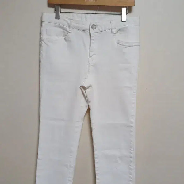 [BUNJANG] White Denim Cut-off Hem Pants / 화이트 데님 팬츠 77