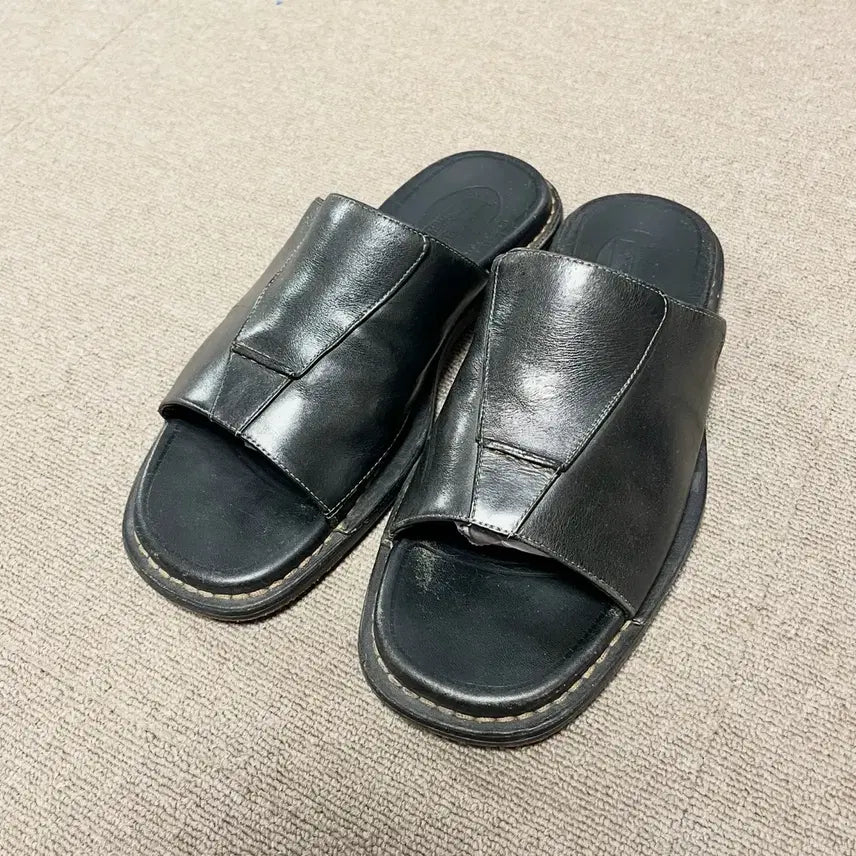 [BUNJANG] Timberland Black Leather Slides / 팀버랜드 블랙 가죽 슬리퍼