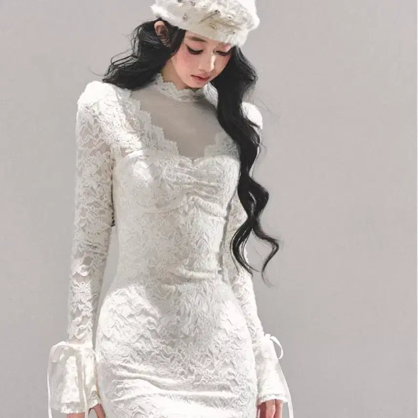 [BUNJANG] Xiaoye Yan White Lace Dress / 샤오예얀 화이트 레이스 원피스