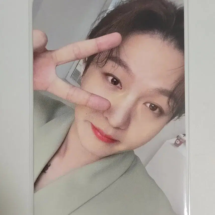 [BUNJANG] Lee Changsub 2023 Season's Greetings Withmu POB Photocard / 이창섭 2023 시즌그리팅 위드뮤 미공포