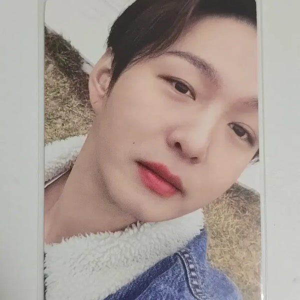 [BUNJANG] Lee Changsub 2023 Season's Greetings Withmu POB / 이창섭 2023 시즌그리팅 위드뮤 미공포