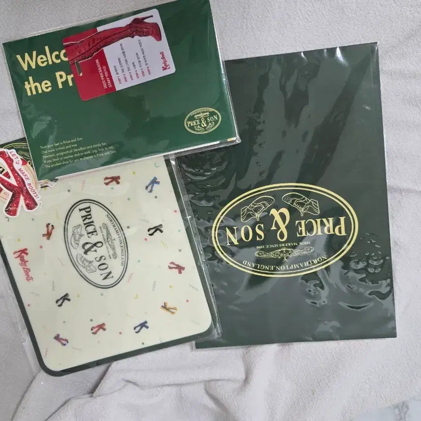 [BUNJANG] Kinky Boots (2022 Kit) - Mousepad, Notebook, POB Set / 킹키부츠(2022키트)