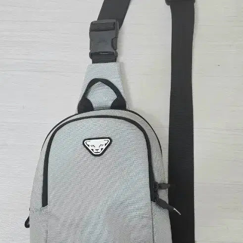 [BUNJANG] Dynafit Basic Sling Bag M / [정품] 다이나핏 베이직 슬링백 M