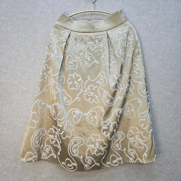 [BUNJANG] VLEEDA Embroidered Flare Skirt / VLEEDA 자수 플레어 스커트
