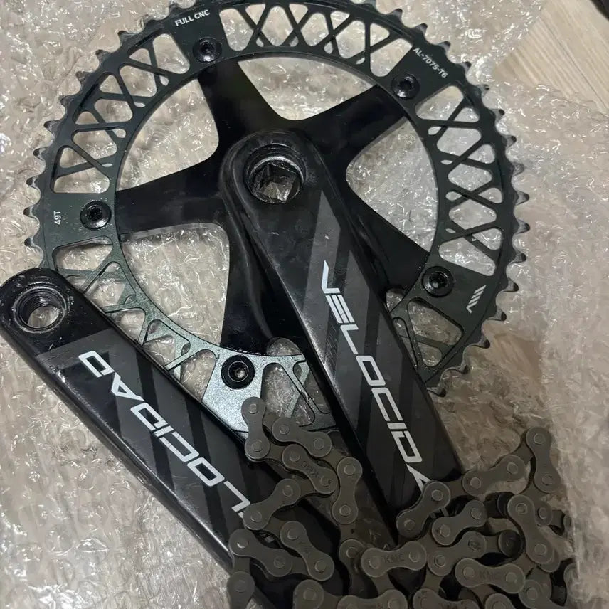 [BUNJANG] Velosicdat Crankset with KMC Chain / 벨로시닷 크랭크, kmc체인 판매