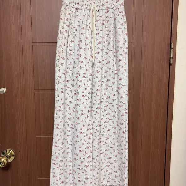 [BUNJANG] Morigirl Hagumi Himegyaru Floral Print Banding Training Pants / 모리걸 하구미 히메갸루 빈티지 잔꽃 무늬 밴딩 트레이닝 팬츠