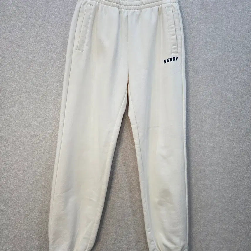 [BUNJANG] NERDY Logo Jogger Pants / 널디 로고 조거 팬츠  NERDY