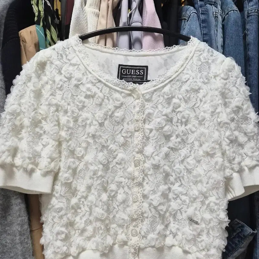 [BUNJANG] Guess Blouse / 게스블라우스