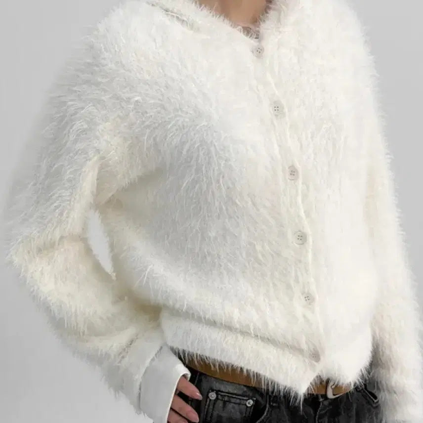 [BUNJANG] Black Up Fur Hood Knit Cardigan / 블랙업 퍼 후드 니트 가디건