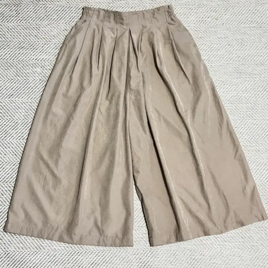 [BUNJANG] Ikka Beige Wide Banding Pants / ikka 베이지 와이드 밴딩 와이드 팬츠
