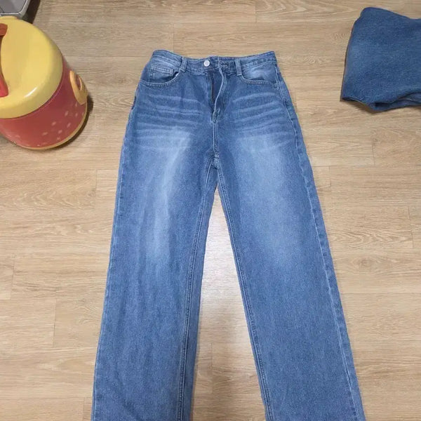 [BUNJANG] Mid-Wash Wide Leg Jeans / 중청 와이드 청바지