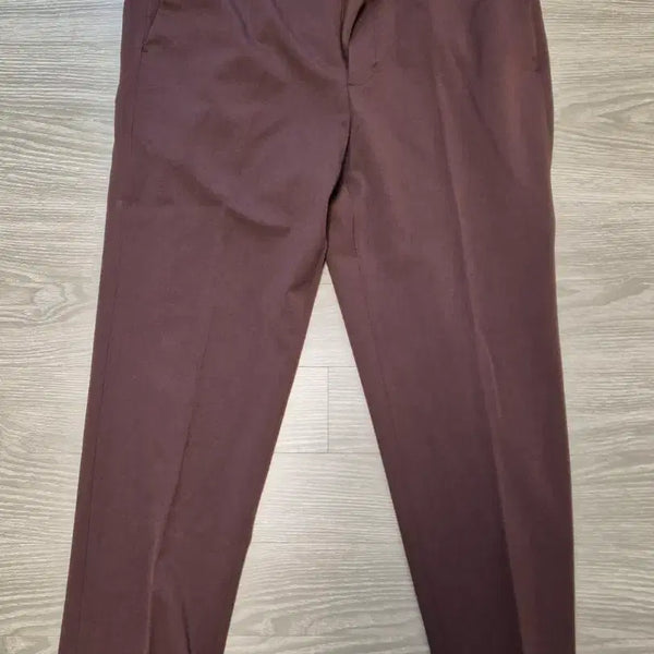 [BUNJANG] Musinsa Standard Tapered Fit Slacks (Terracotta, Size 36) / 무신사 스탠다드 슬랙스 테이퍼드 팬츠 적갈색 36사이즈 팝니다.