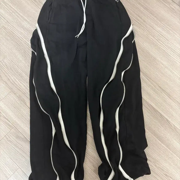 [BUNJANG] SKISM Inducing Cross Sweatpants / 스키즘인듀싱 십자가 스웻 팬츠