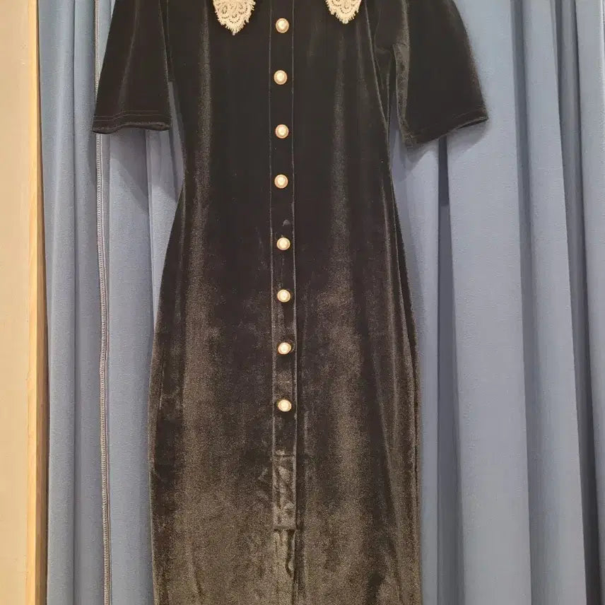 [BUNJANG] Velvet Dress (Size F) - New / 벨벳원피스F 새상품