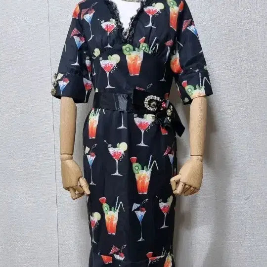 [BUNJANG] Cocktail Pattern Black Dress with Belt / 칵테일 패턴 블랙 원피스