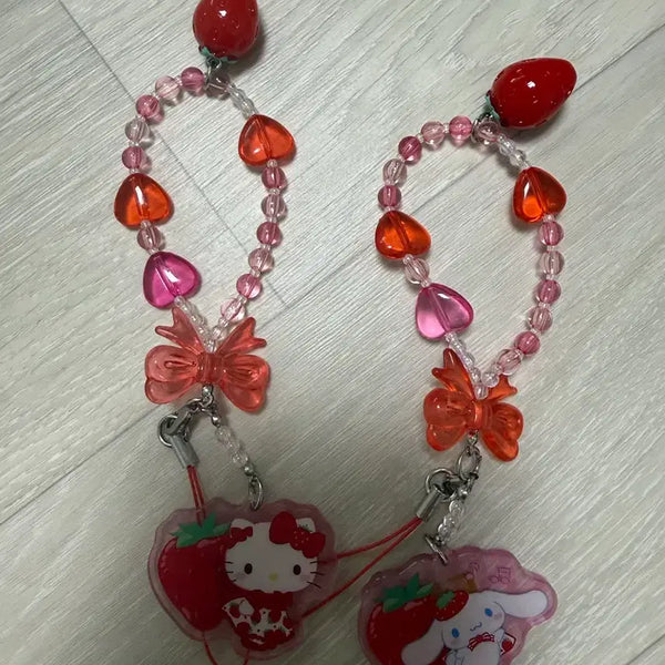 [BUNJANG] Ichigo Series Hello Kitty & Cinnamoroll Keychain / 이치고 시리즈 키티 시나모롤 키링