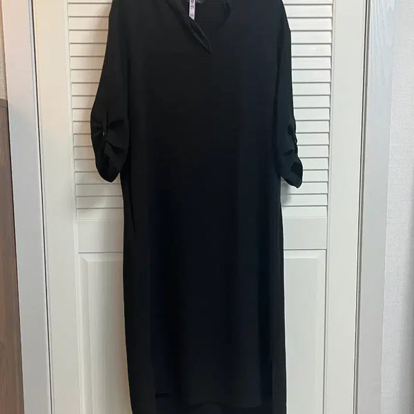 [BUNJANG] Rat & Batty Black Midi Dress / 래트 바이티 원피스
