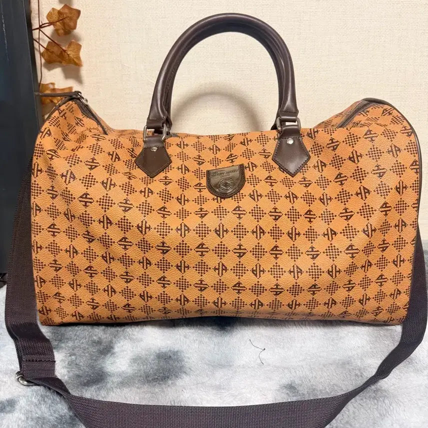 [BUNJANG] Hardie Aimee Monogram Boston Bag / 하디에이미스 모노그램 패턴 보스턴 가방