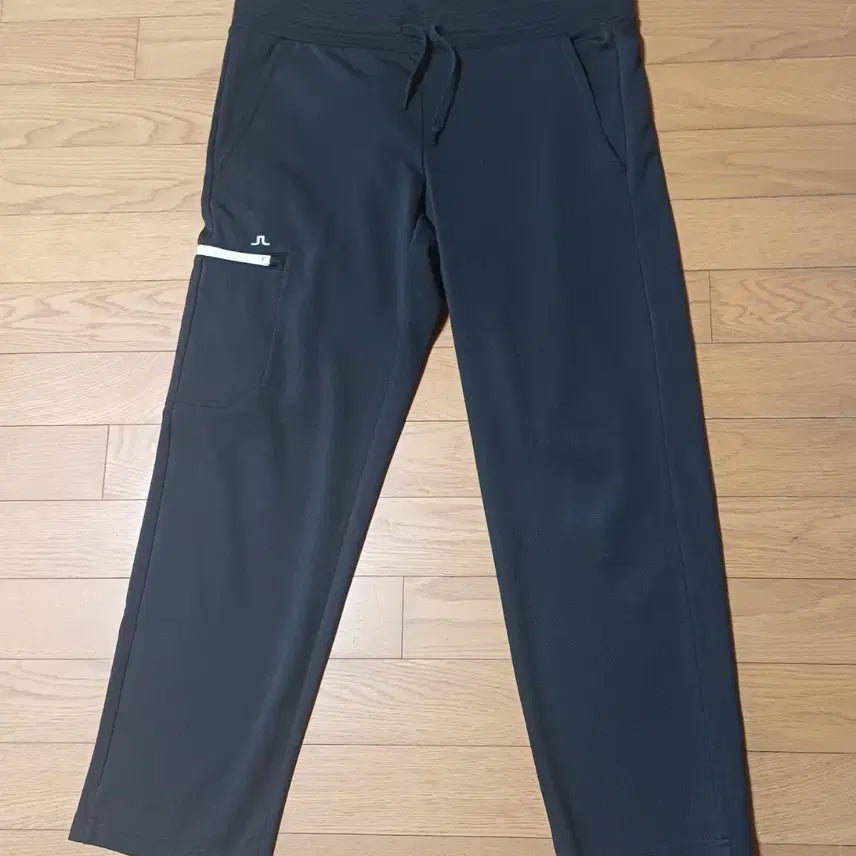 [BUNJANG] J.LINDEBERG Jarvis P Fieldsensor Golf Pants (Black, Size S) / 제이린드버그 M 자비스 P 필드센서 골프 팬츠 S size