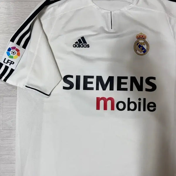 [BUNJANG] Real Madrid 2004-2005 David Beckham SIEMENS Jersey / 04-05레알 마드리드 베컴 SIEMENS 유니폼