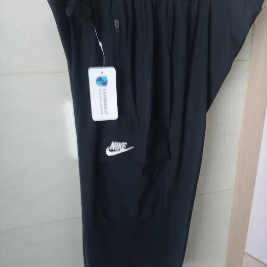[BUNJANG] Nike Black Cargo Jogger 7/8 Length L New Condition / 나이키 블랙 카고 조거 7부 L 새상품