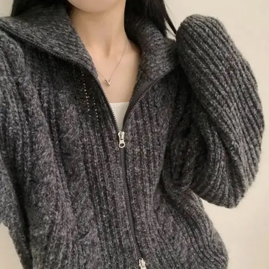 [BUNJANG] Cable Knit Zip-Up Cardigan Charcoal / 꽈배기 니트 집업 가디건 차콜