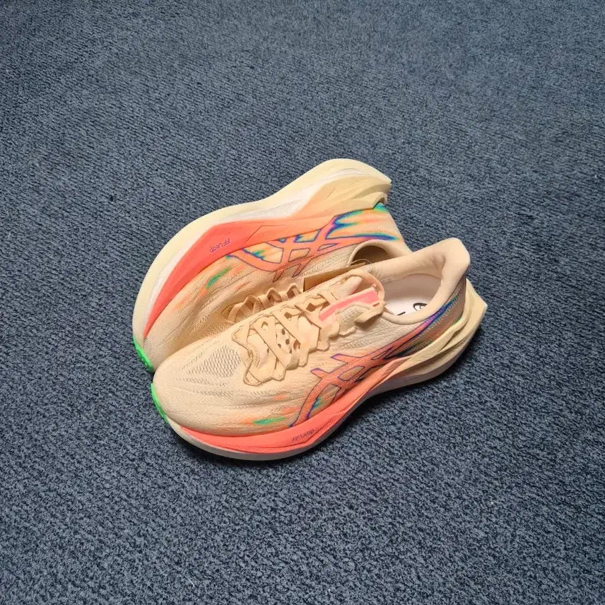 [BUNJANG] Asics Superblast 3 Running Shoes (Size 255) / [새상품] 슈퍼블라스트3 255