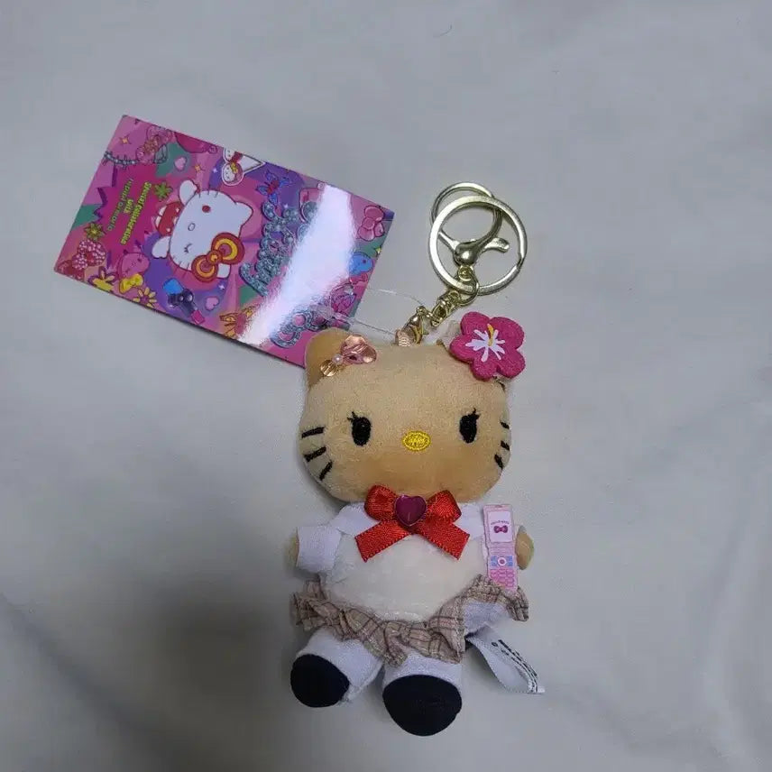 [BUNJANG] Hello Kitty Sailor Uniform Doll Keychain / 헬로키티 세일러 교복 인형 키링 새상품