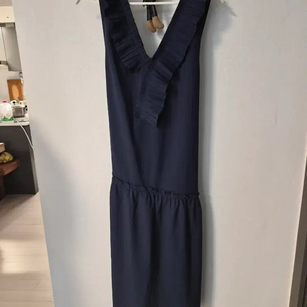 [BUNJANG] PLASTIC ISLAND V-Neck Frill Dress Navy Size S / [플라스틱 아일랜드] 프릴 V넥 네이비 원피스 (S사이즈)