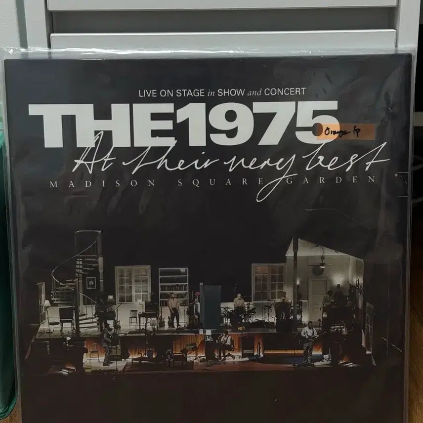 [BUNJANG] The 1975 At Their Very Best Live LP Orange Vinyl / 새상품 The 1975 At their very best live LP