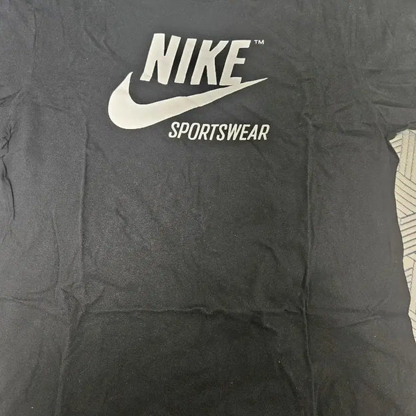 [BUNJANG] Nike Sportswear Black T-Shirt XL / 나이키 스포츠웨어 반팔 티셔츠 블랙 xl