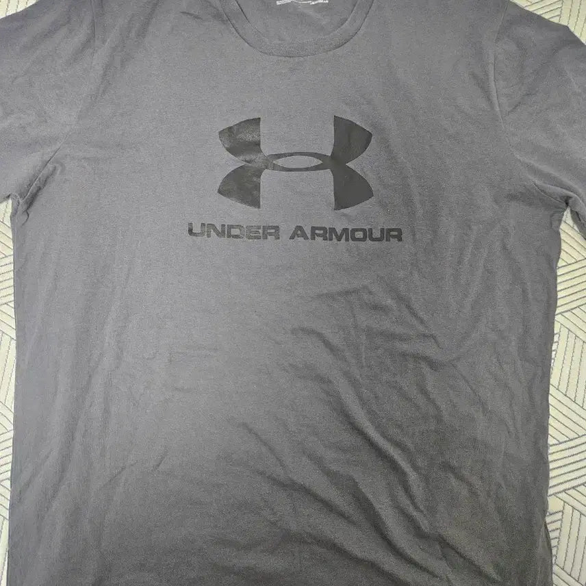 [BUNJANG] Under Armour Men's Gray T-Shirt XL / 언더아머 남성 회색 반팔 티셔츠 XL