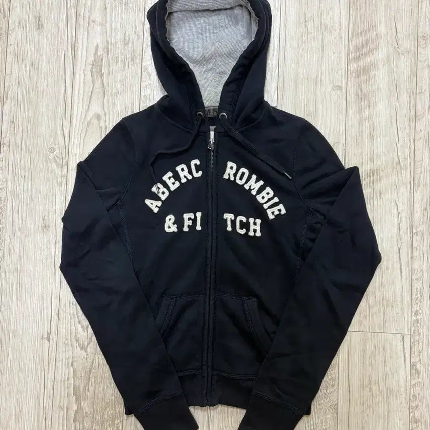 [BUNJANG] Abercrombie & Fitch Navy Fitted Zip-Up Hoodie XS / 아베크롬비 딱붙핏 후드집업 네이비 xs