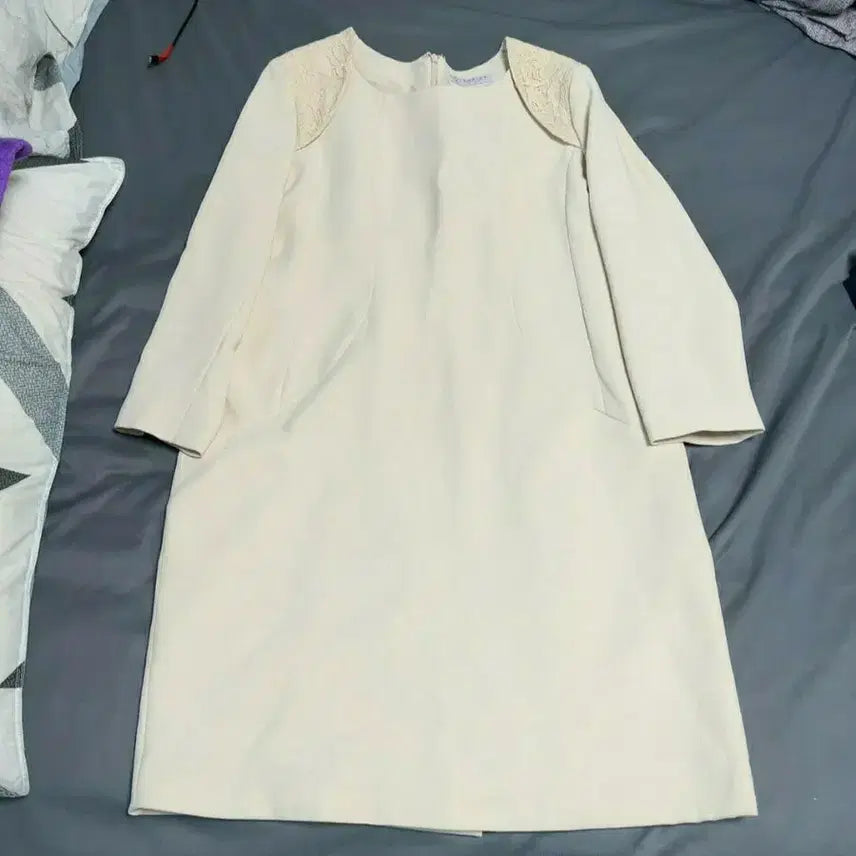 [BUNJANG] YESSICA Beige Lace Dress Size 77 / YESSICA 베이지 레이스 원피스 77사이즈
