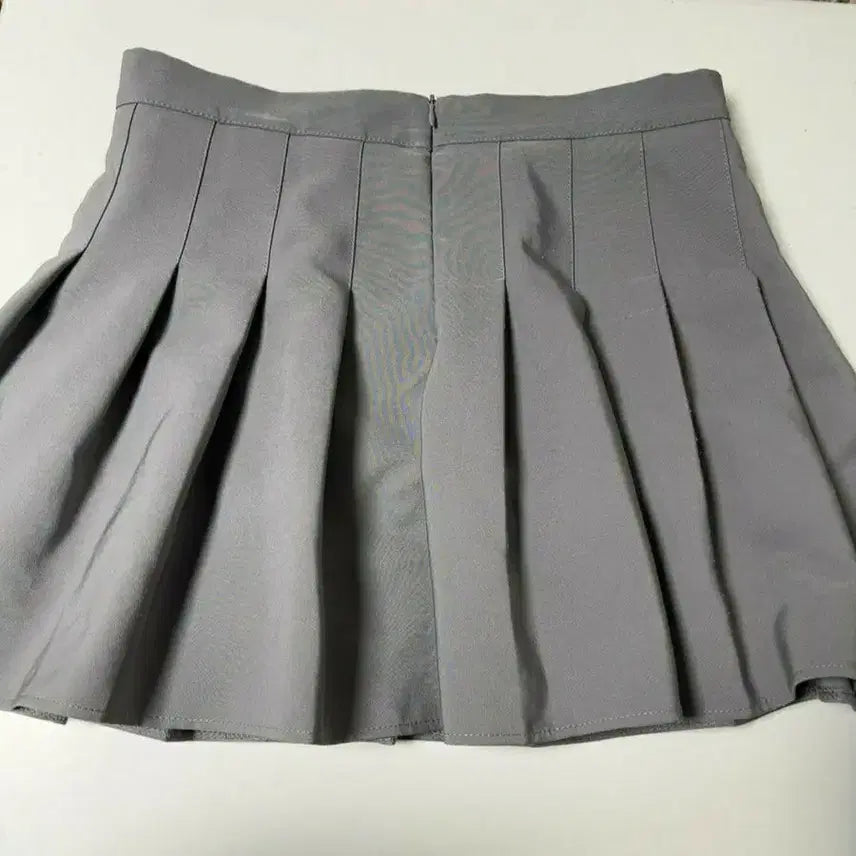 [BUNJANG] Grey Pleated Skirt (Size L) / L 사이즈 그레이 플리츠 스커트 스쿨룩 치마바지