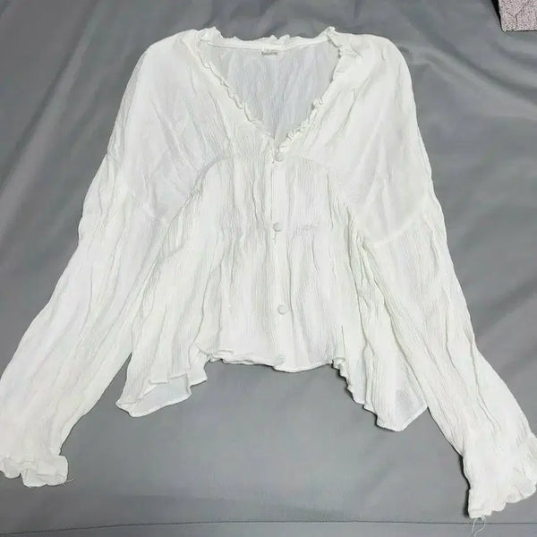[BUNJANG] JAGG White Frill Button Blouse / JAGG 화이트 프릴콩단추 여신  블라우스