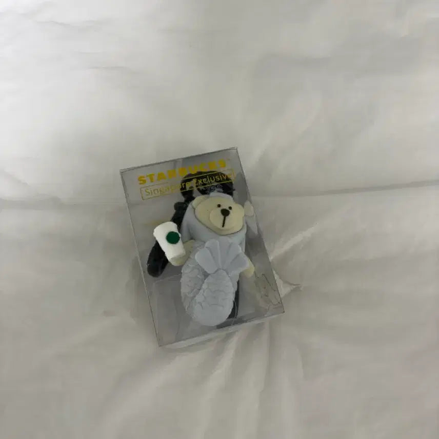 [BUNJANG] Starbucks Singapore Bearista Keychain / 스타벅스 싱가포르 베어리스타 피규어