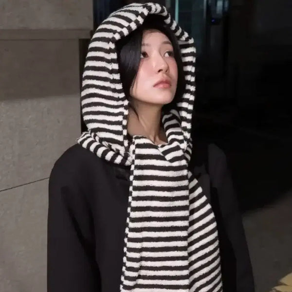 [BUNJANG] Stripe Hooded Scarf / 스트라이프 후드 머플러
