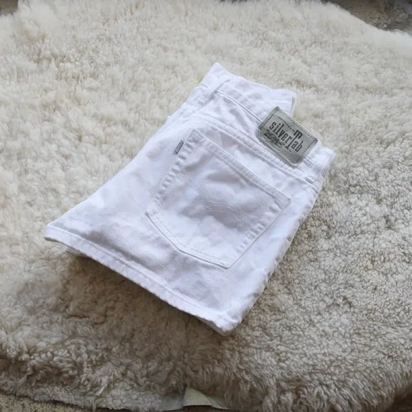 [BUNJANG] Levi's SilverTab White Denim Shorts (Women's 27.5) / 90's 리바이스 실버탭 화이트 쇼츠 (여성용 27.5)