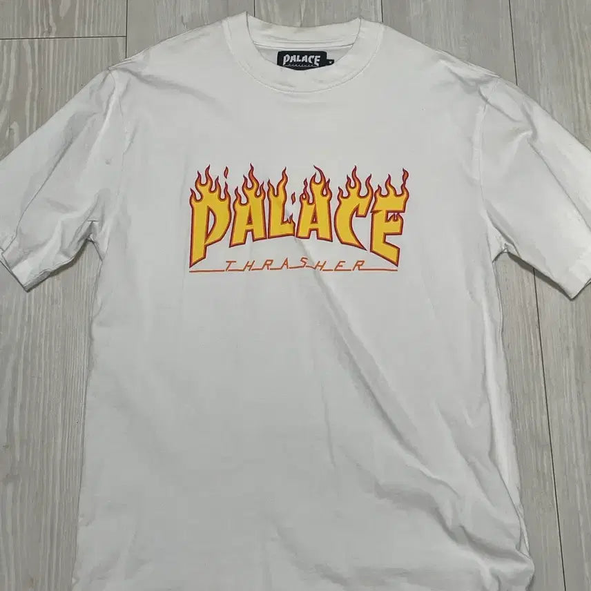 [BUNJANG] Palace x Trashers T-Shirt / 팔라스 트레셔 반팔 M