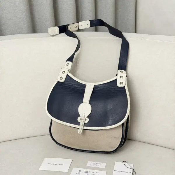 [BUNJANG] Balenciaga Suede Flap Shoulder Bag / 발렌시아가 스웨이드 플랩 숄더백